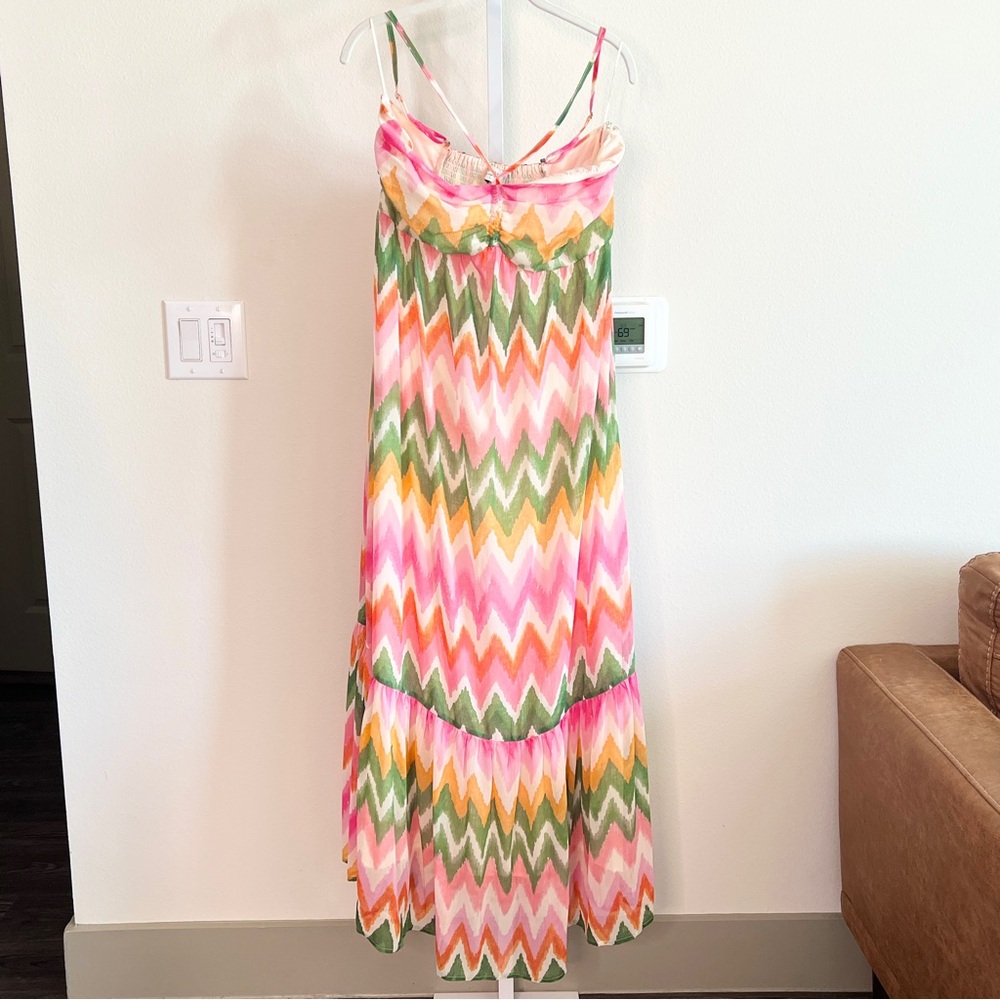Dress Forum Pink and Orange Halter Maxi Sundress - Picture 3 of 9